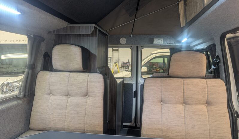 VW T6 T28 LEISUREDRIVE ZEST POP-TOP 4 BERTH CAMPERVAN *ABSOLUTELY STUNNING* full