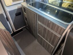 VW T6 T28 LEISUREDRIVE ZEST POP-TOP 4 BERTH CAMPERVAN *ABSOLUTELY STUNNING* full