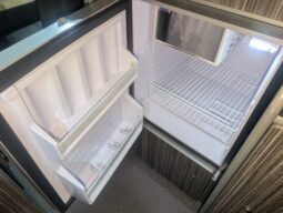 VW T6 T28 LEISUREDRIVE ZEST POP-TOP 4 BERTH CAMPERVAN *ABSOLUTELY STUNNING* full