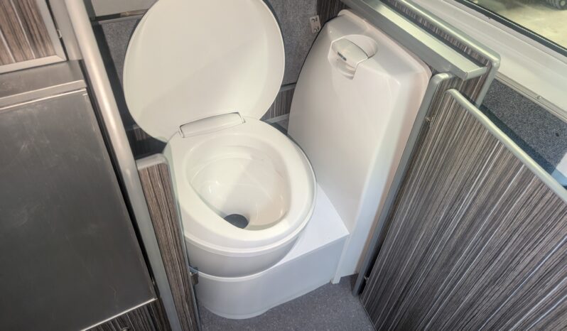 VW T6 T28 LEISUREDRIVE ZEST POP-TOP 4 BERTH CAMPERVAN *ABSOLUTELY STUNNING* full