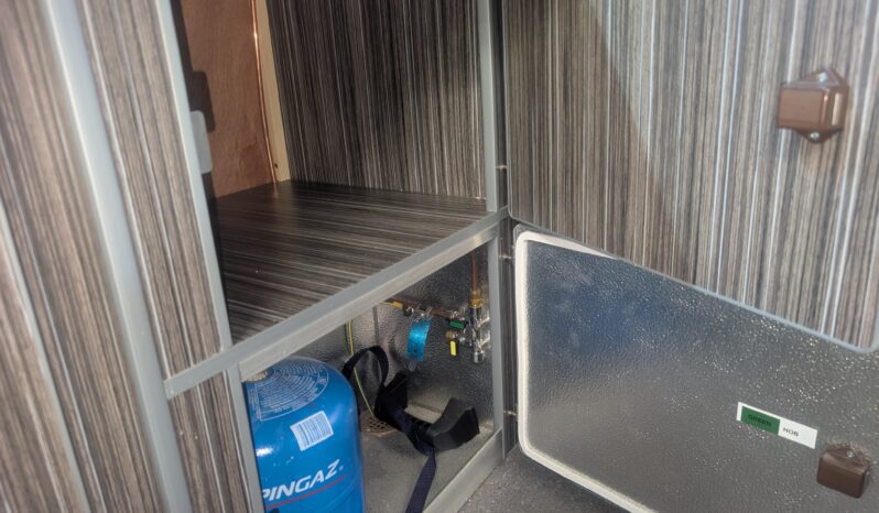 VW T6 T28 LEISUREDRIVE ZEST POP-TOP 4 BERTH CAMPERVAN *ABSOLUTELY STUNNING* full