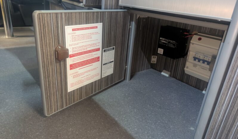 VW T6 T28 LEISUREDRIVE ZEST POP-TOP 4 BERTH CAMPERVAN *ABSOLUTELY STUNNING* full