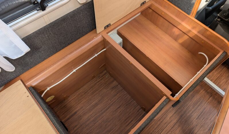 HOBBY TOSKANA EXCLUSIVE 750 FOUR BERTH MOTORHOME FIAT DUCATO 3.0 FIXED REAR BEDS full