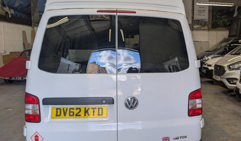VW T5 T28 LEISUREDRIVE ZEST CRUSADER HIGHTOP 4 BERTH CAMPERVAN *STUNNING* full