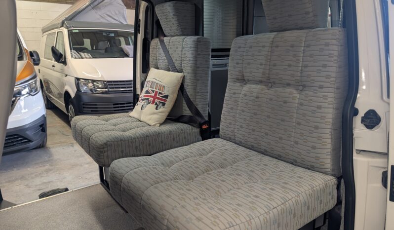 VW T5 T28 LEISUREDRIVE ZEST CRUSADER HIGHTOP 4 BERTH CAMPERVAN *STUNNING* full