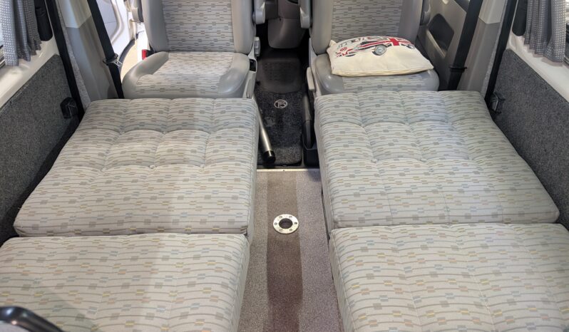 VW T5 T28 LEISUREDRIVE ZEST CRUSADER HIGHTOP 4 BERTH CAMPERVAN *STUNNING* full