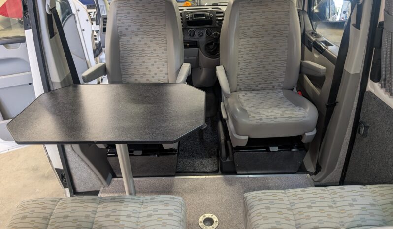 VW T5 T28 LEISUREDRIVE ZEST CRUSADER HIGHTOP 4 BERTH CAMPERVAN *STUNNING* full