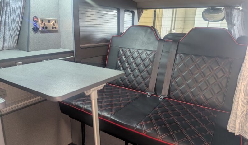TOYOTA ALPHARD AUTOMATIC POP-TOP CAMPERVAN **SUPERB CONDITION THROUGHOUT** full