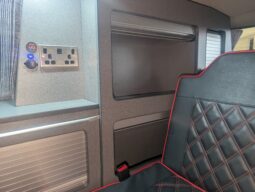TOYOTA ALPHARD AUTOMATIC POP-TOP CAMPERVAN **SUPERB CONDITION THROUGHOUT** full