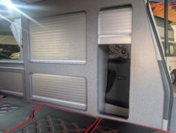 TOYOTA ALPHARD AUTOMATIC POP-TOP CAMPERVAN **SUPERB CONDITION THROUGHOUT** full