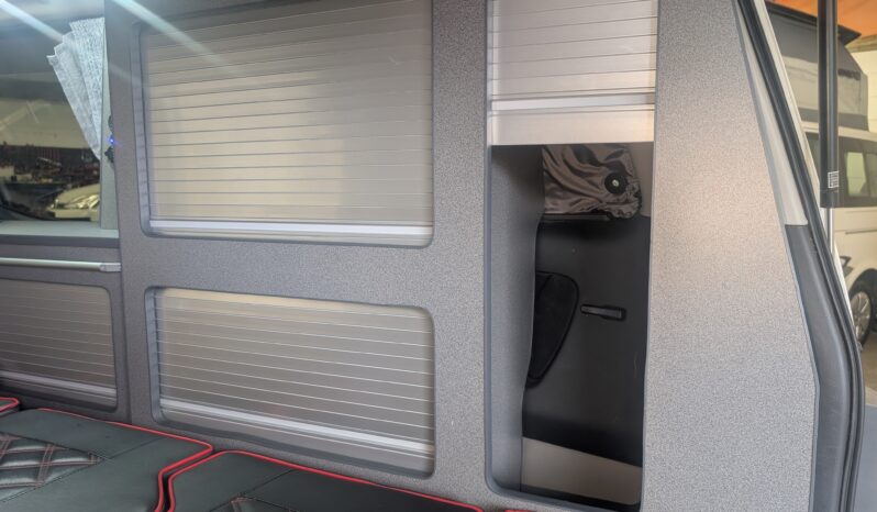 TOYOTA ALPHARD AUTOMATIC POP-TOP CAMPERVAN **SUPERB CONDITION THROUGHOUT** full
