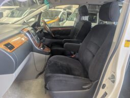 TOYOTA ALPHARD AUTOMATIC POP-TOP CAMPERVAN **SUPERB CONDITION THROUGHOUT** full
