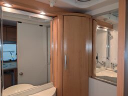 HYMER VAN 522 3 BERTH MOTORHOME WITH GARAGE FORD TRANSIT 2.2 *SUPERB THROUGHOUT* full