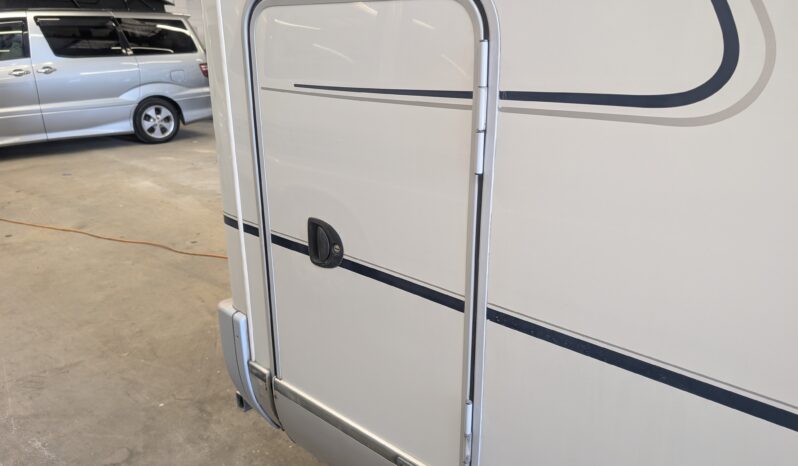 HYMER VAN 522 3 BERTH MOTORHOME WITH GARAGE FORD TRANSIT 2.2 *SUPERB THROUGHOUT* full