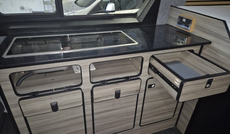 VAUXHALL MOVANO F3500 CDTI HIGH ROOF FIXED REAR BED CAMPERVAN ABSOLUTE BARGAIN full